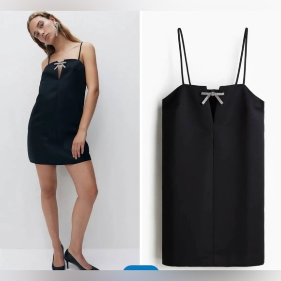 Elegant Black Mini Dress with Bow Detail - Picture 1 of 7